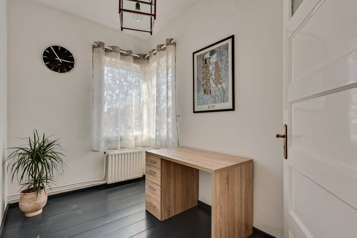 Foto 19 van Leenderweg 272