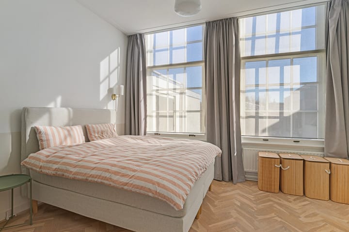 Foto 26 van Bemuurde Weerd O.Z. 71-B