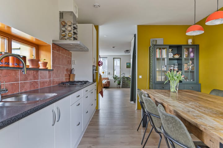 Foto 19 van Einthovenlaan 46