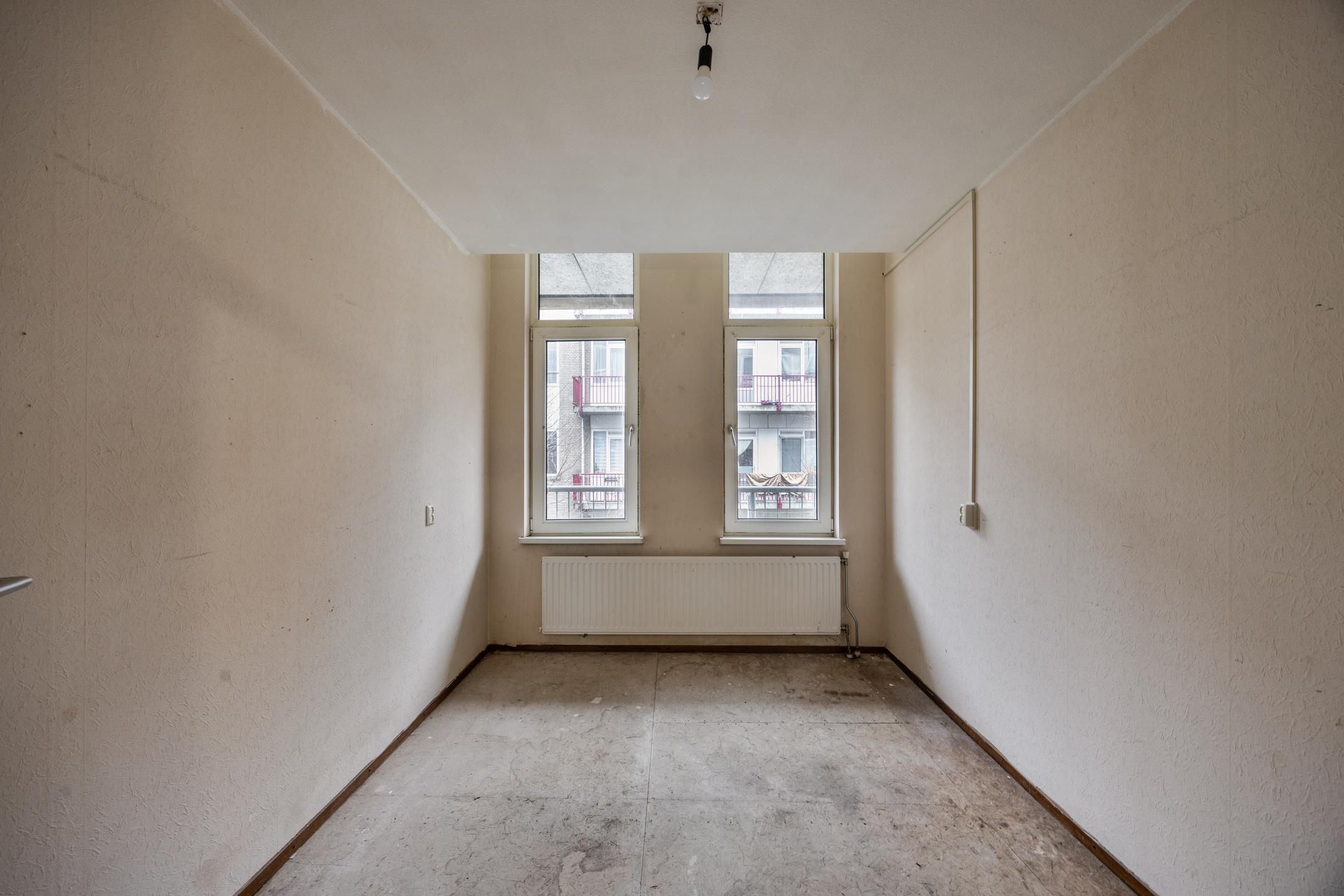 Photo 15 of Delistraat 12-B