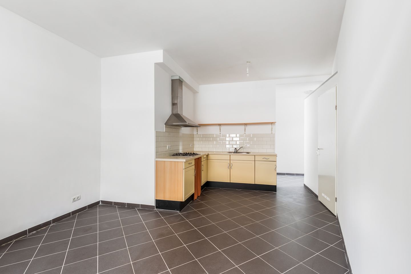 Photo 5 of Van Swindenstraat 4