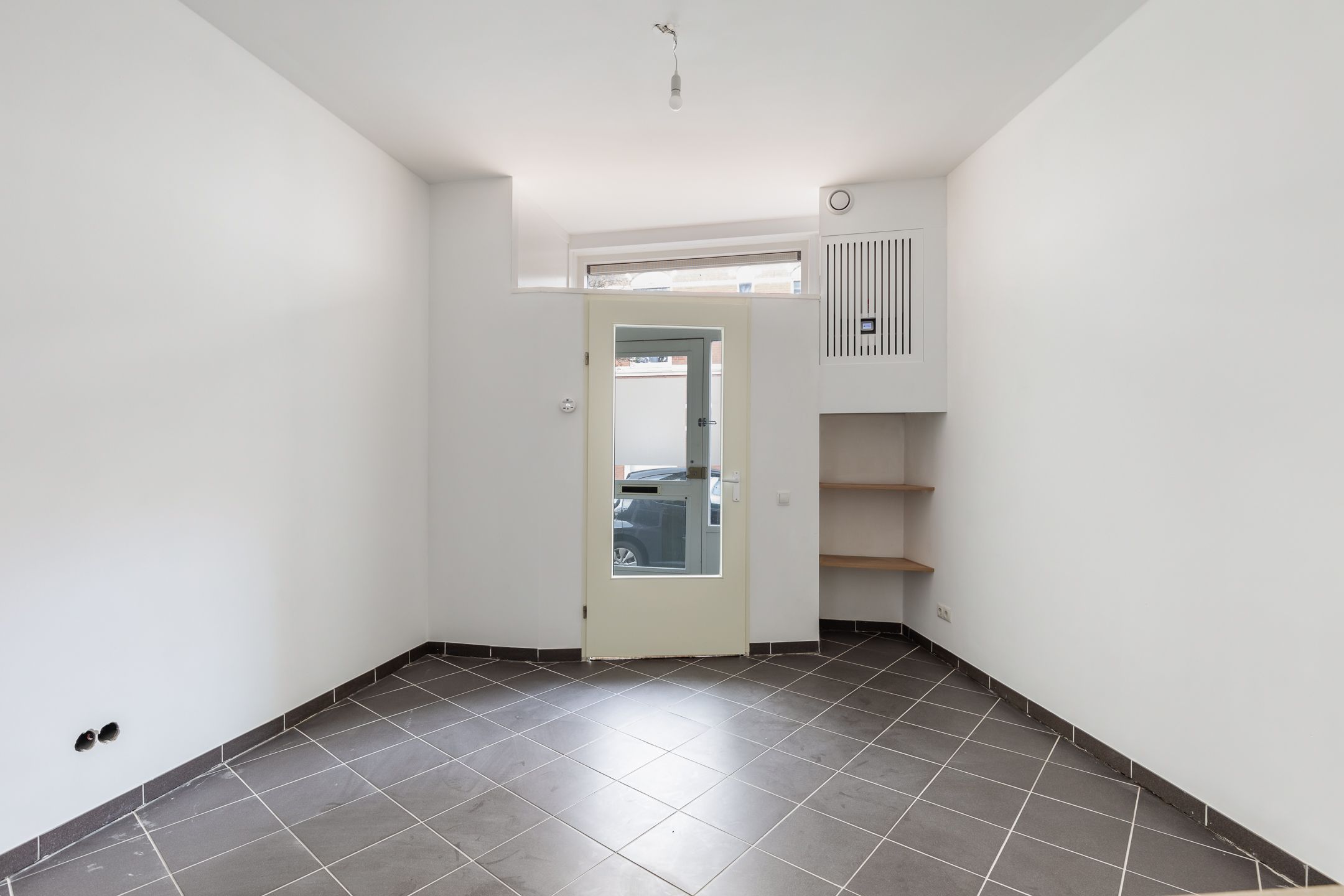 Photo 9 of Van Swindenstraat 4