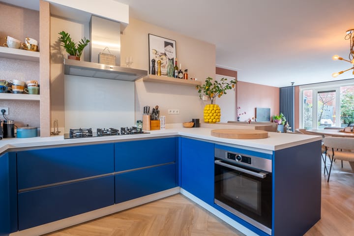 Photo 14 of Jacob van Oudenhovenstraat 44