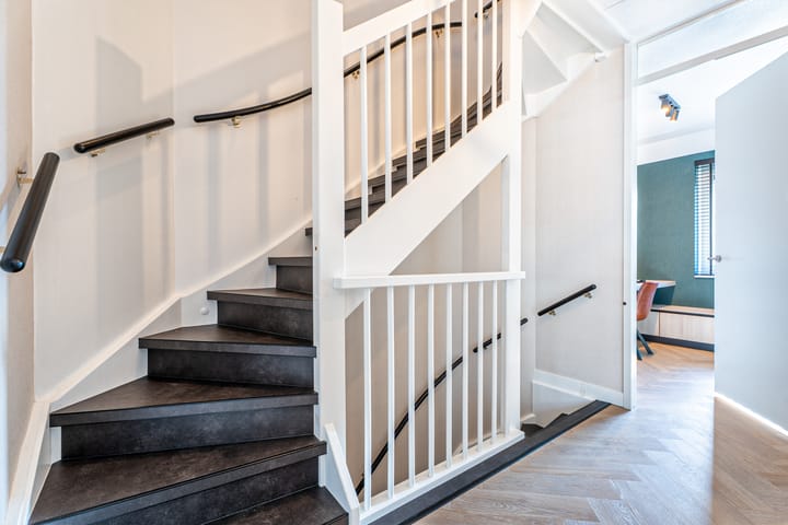 Photo 16 of Jacob van Oudenhovenstraat 44