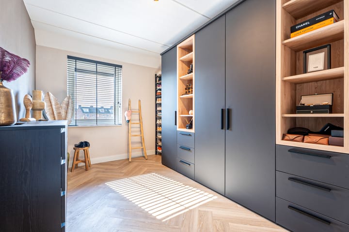 Photo 21 of Jacob van Oudenhovenstraat 44