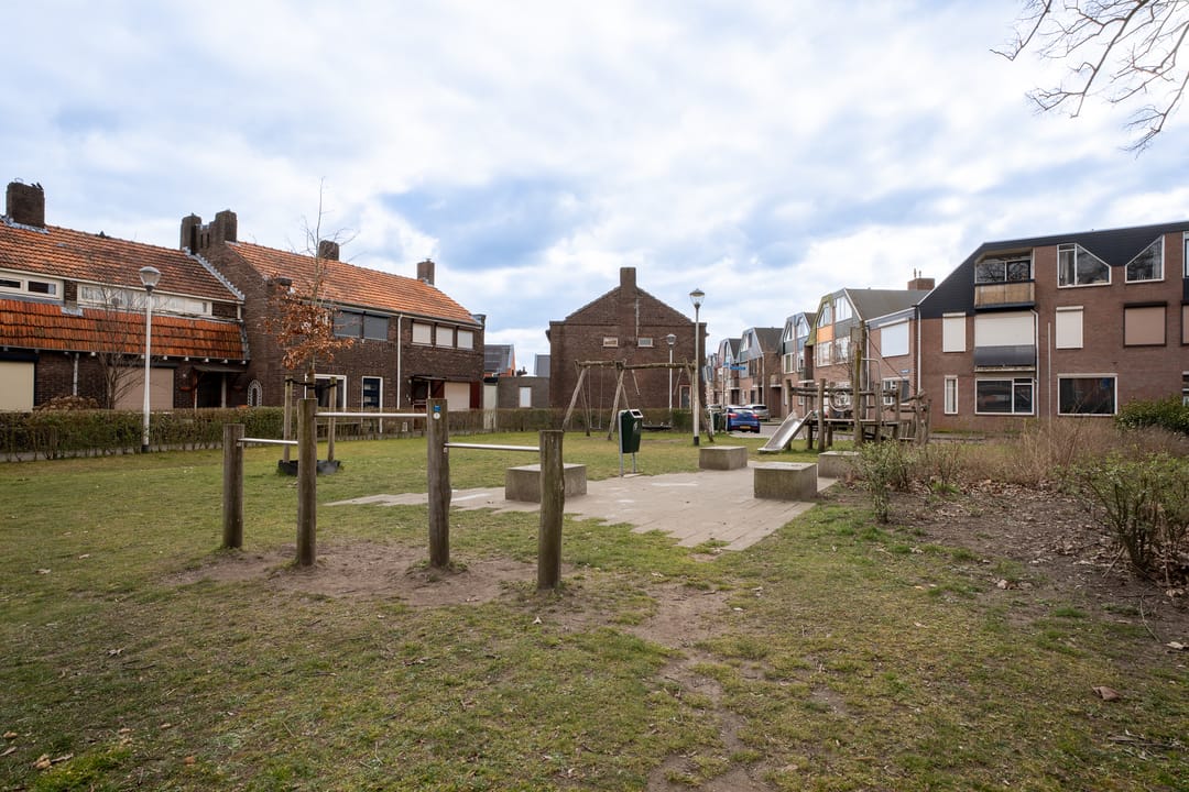 Foto 38 van Jacob van Oudenhovenstraat 44