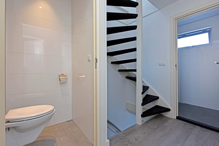 Photo 19 of P. van Schravendijkstraat 33