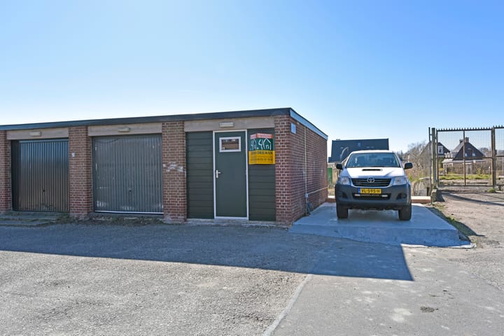 Photo 33 of P. van Schravendijkstraat 33