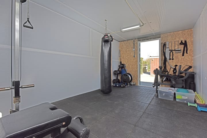 Photo 35 of P. van Schravendijkstraat 33