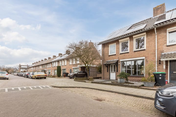 Foto 40 van Salmstraat 34