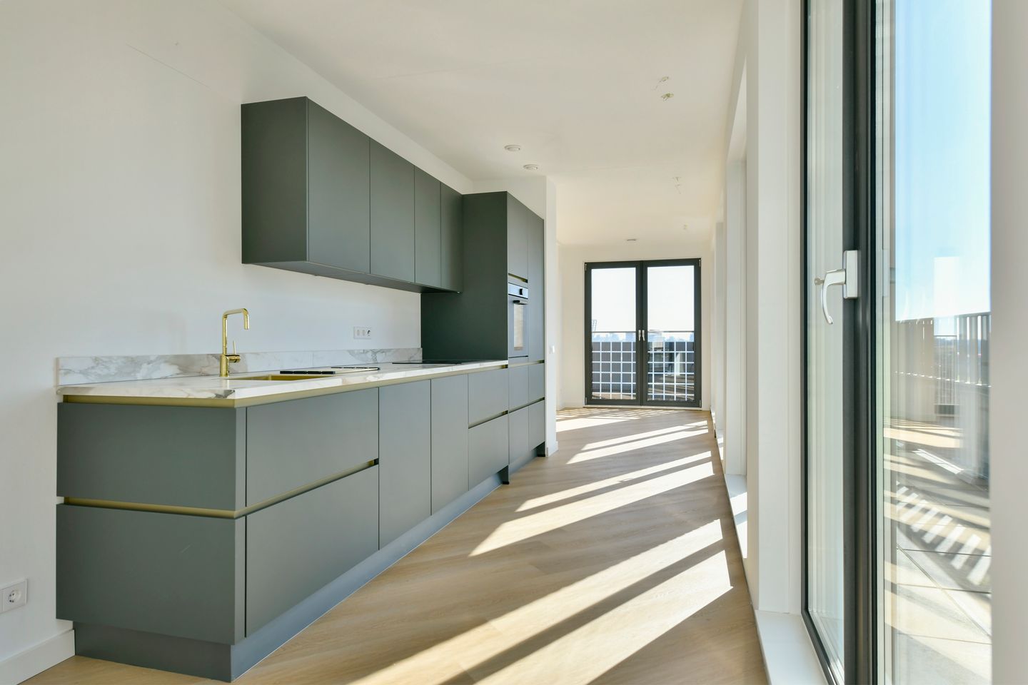 Foto 4 van Lutonhof 483