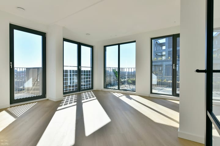 Foto 3 van Lutonhof 483