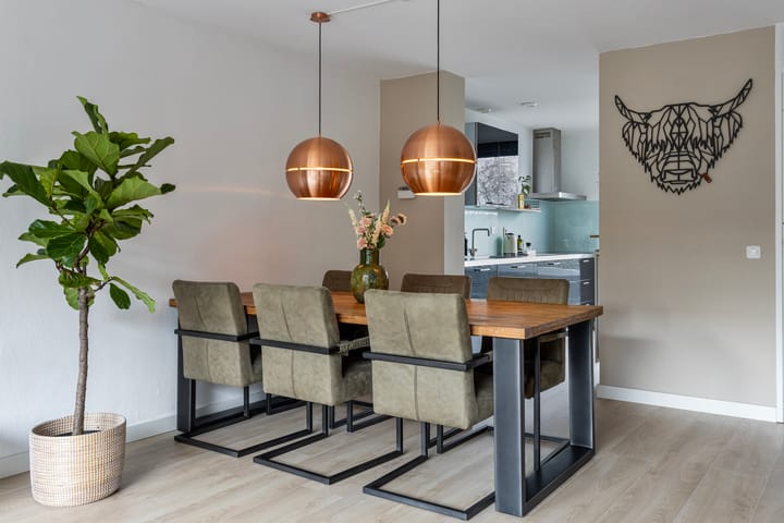 Photo 13 of Waardenburgstraat 85