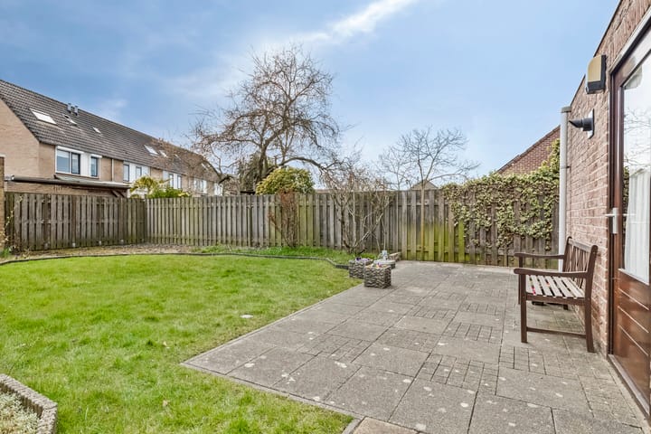 Foto 32 van Indira Gandhilaan 44