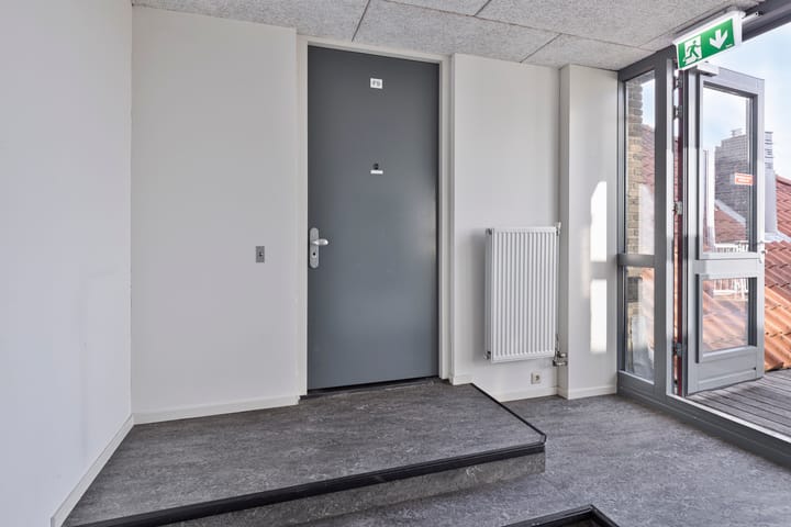 Photo 24 of Westzijde 213-F9