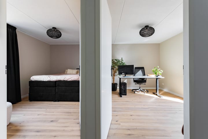 Foto 42 van Aluminiumstraat 21