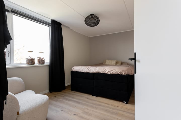 Foto 43 van Aluminiumstraat 21