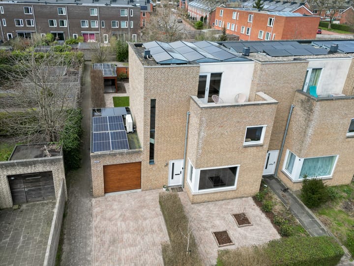 Foto 69 van Aluminiumstraat 21