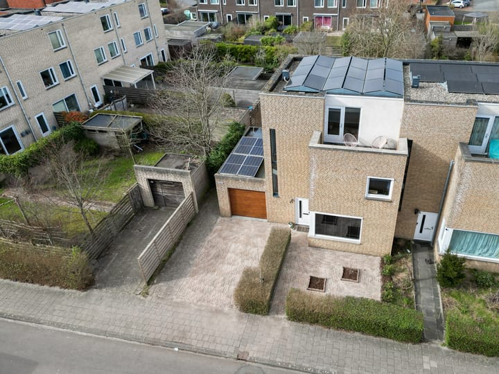 Foto 70 van Aluminiumstraat 21