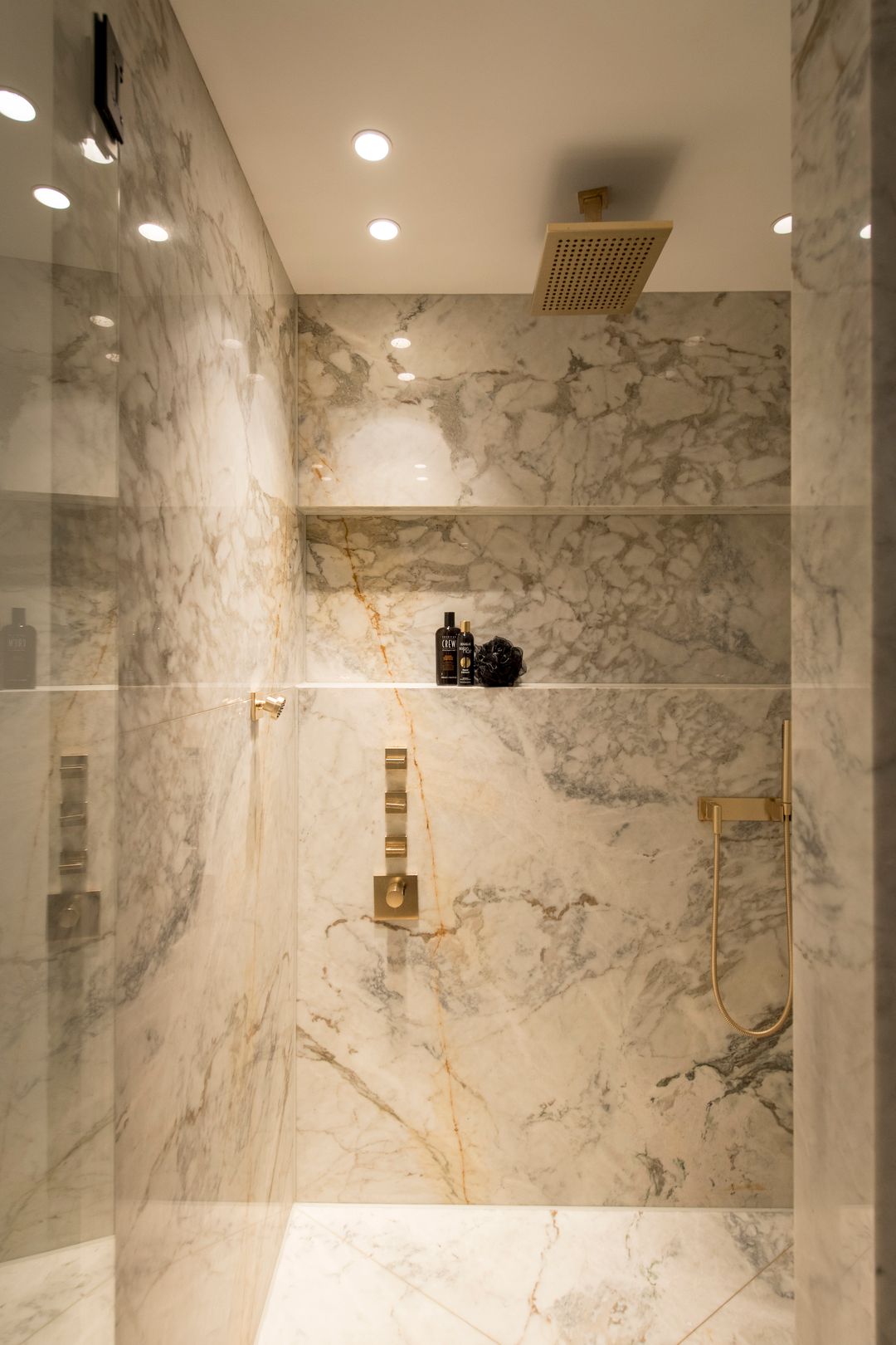 Foto 61 van Koopvaardijstraat 1-23