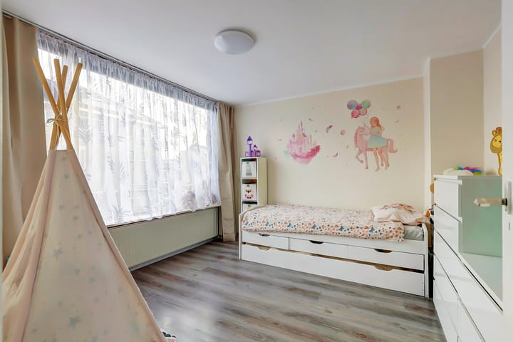 Foto 14 van A.J. van Reststraat 20