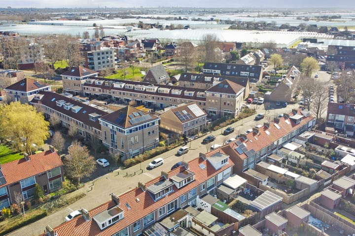 Foto 33 van A.J. van Reststraat 20