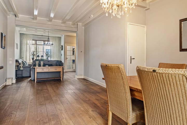 Photo 10 of Voorstraat 54