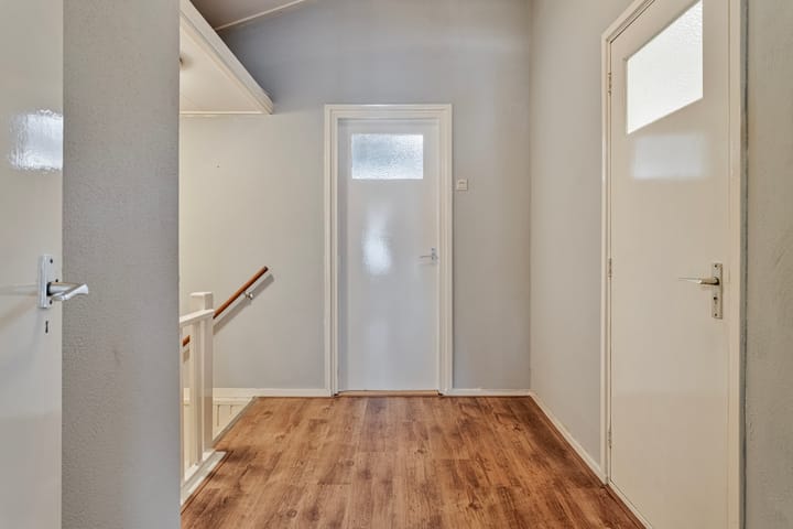 Photo 17 of Voorstraat 54