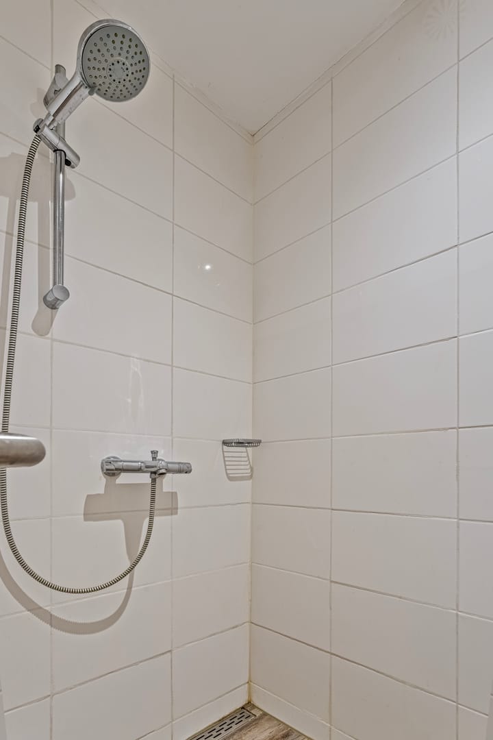 Photo 21 of Voorstraat 54