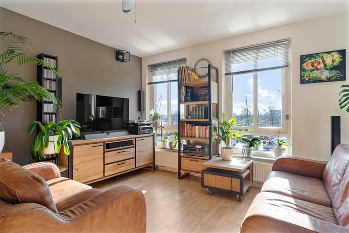 Foto 15 van Zwaluwsingel 14