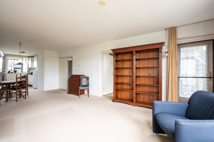 Photo 5 of Van Brerostraat 22