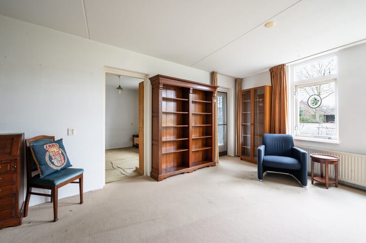 Photo 6 of Van Brerostraat 22