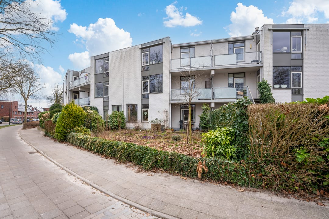 Foto 16 van Van Brerostraat 22