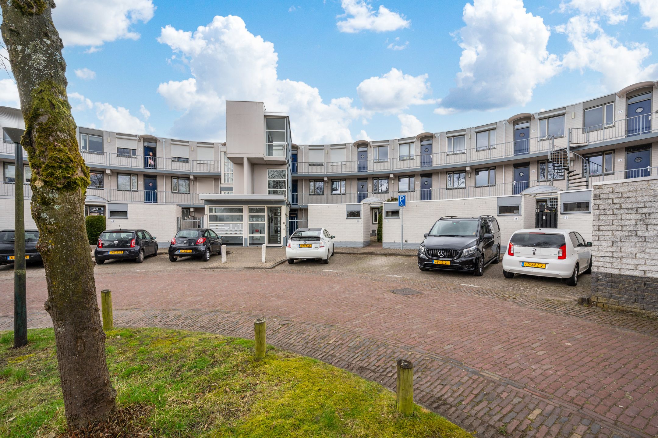 Foto 27 van Van Brerostraat 22