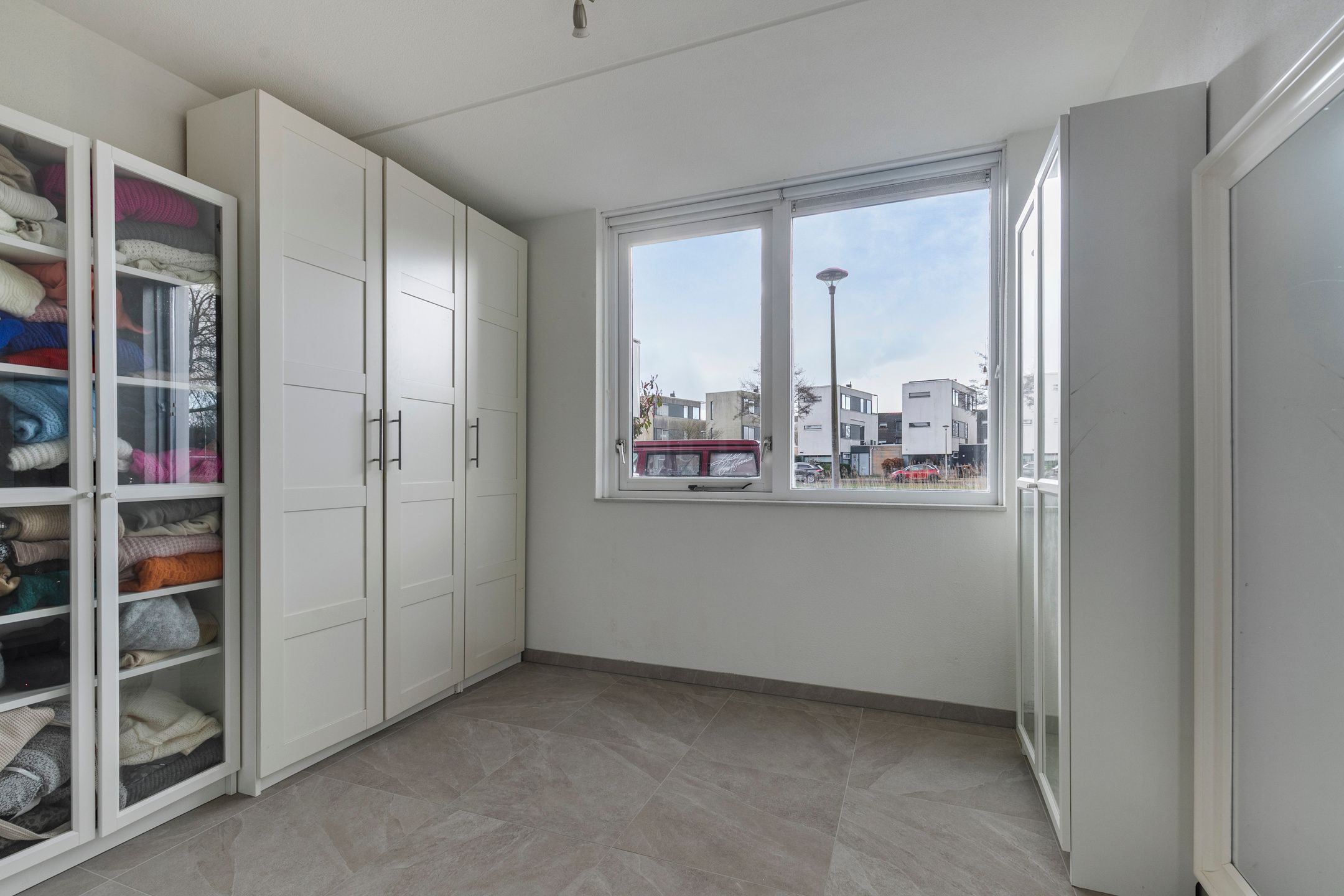 Foto 9 van Zwarte Specht 48