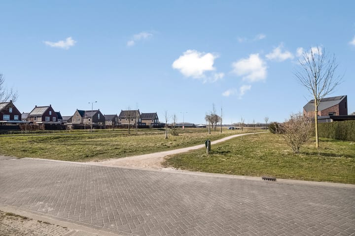 Foto 41 van Buitenweg 15