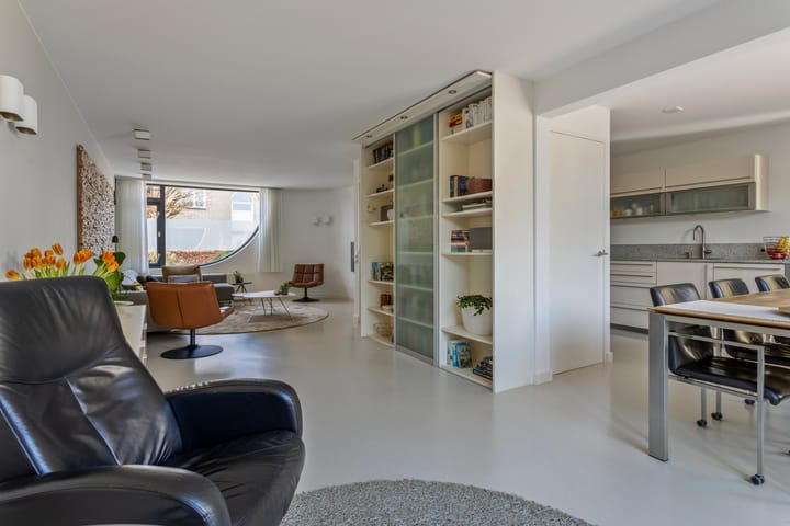 Foto 7 van Zilverpark 43