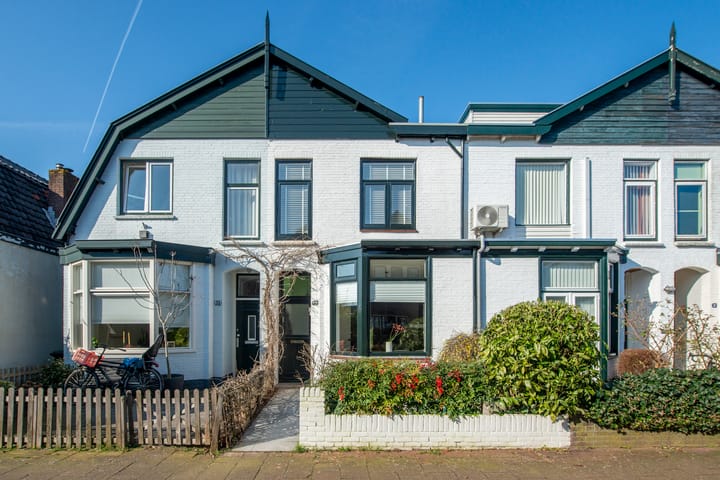 Koopwoningen - huizen te koop in [Funda]