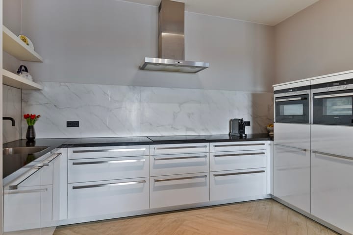 Photo 19 of Pastorietuin 29