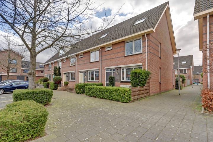 Foto 31 van Maria van der Duinstraat 9