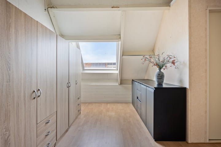 Foto 30 van Tarwestraat 57