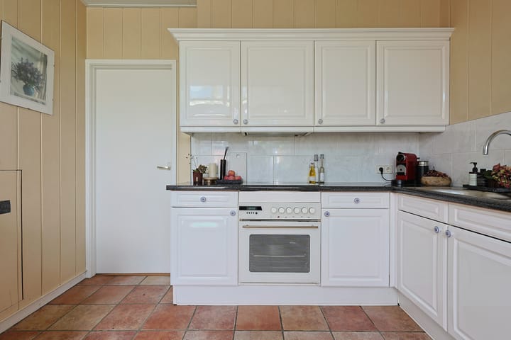 Photo 13 of Middelweg 122