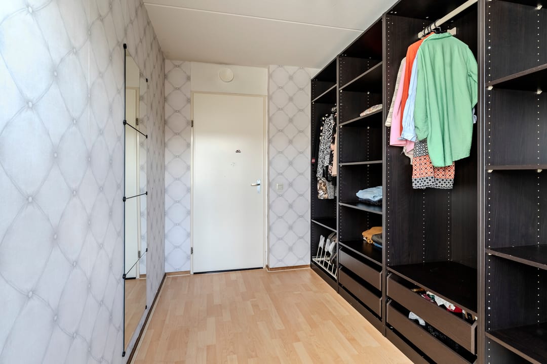 Photo 22 of Kluut 34