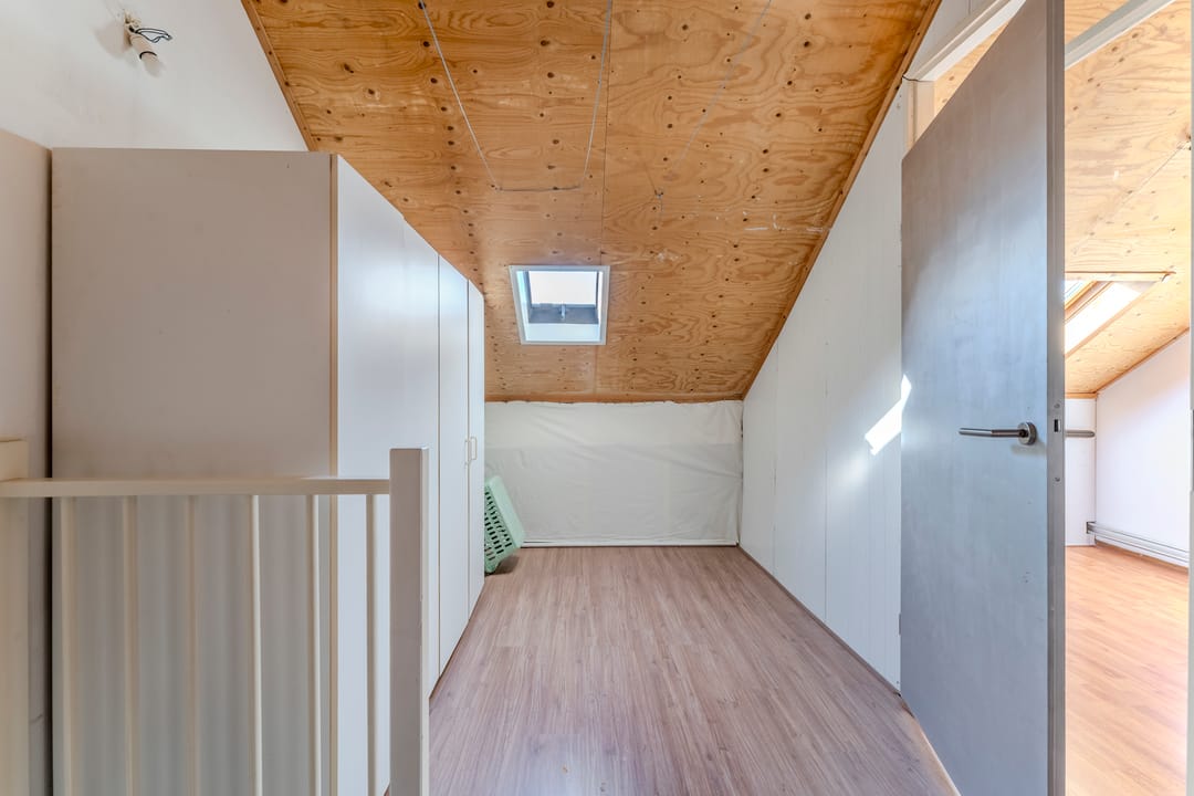 Photo 32 of Kluut 34