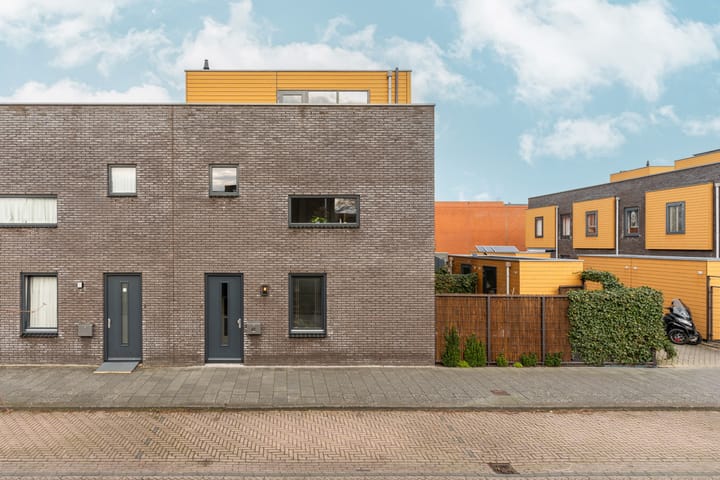 Foto 5 van Makassarweg 42