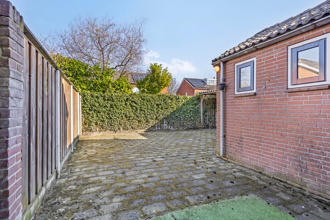 Photo 16 of Cramerstraat 17