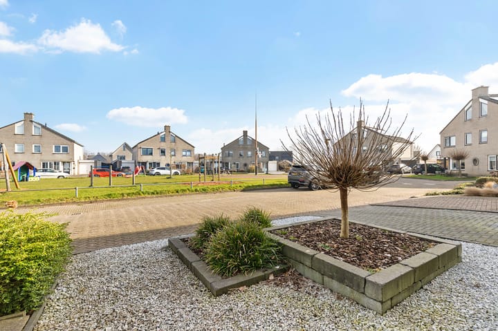 Foto 6 van Helmhout 54