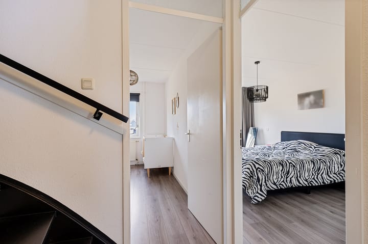 Foto 25 van Helmhout 54