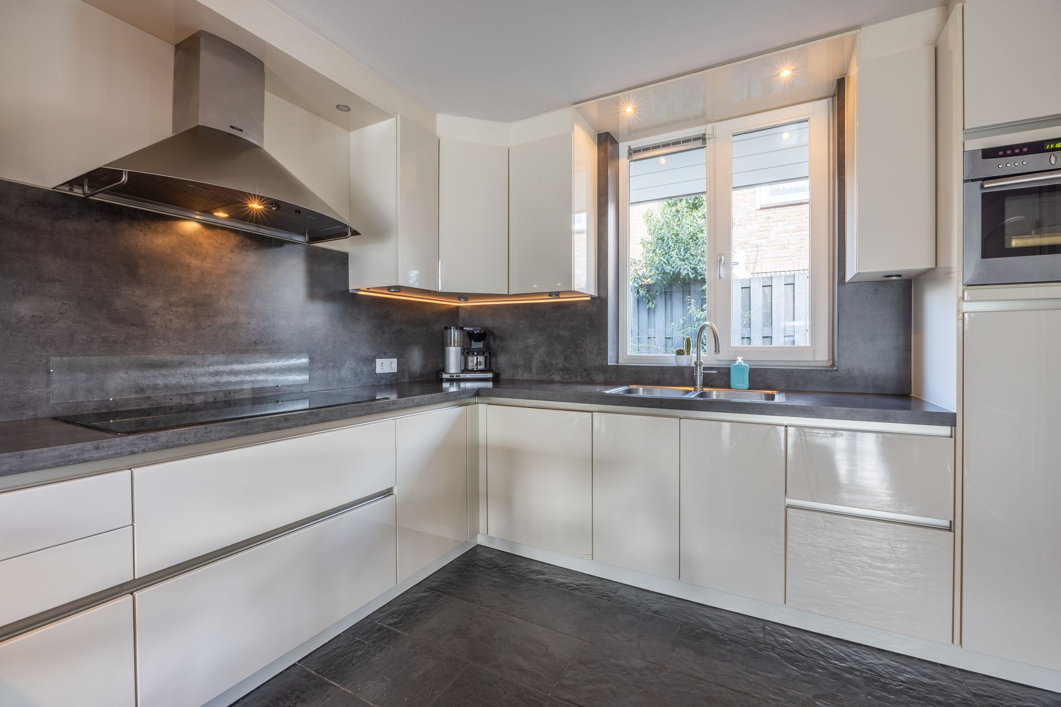 Foto 15 van Gruttostraat 7