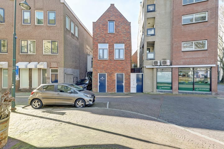 Kazernestraat 23